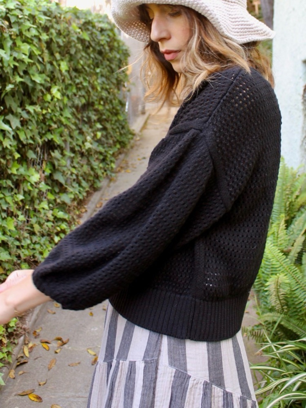 Curator SF Mesh Clove Sweater in Black S/M